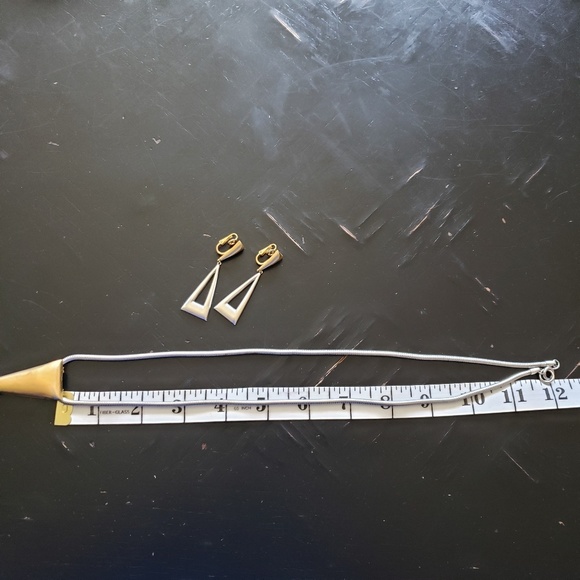 ๐HP๐Vintage Crown Trifari Necklace & Earrings - Picture 6 of 8